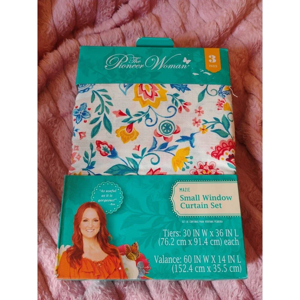 Pioneer Woman Floral Mazie Small Curtain & Valance 3 Piece Set New. P6